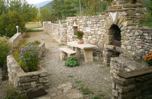 Banon House | 60 m² Gîte ∙ 2 bedrooms ∙ 5 guests