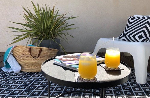 Istres House | 60 m² House ∙ 1 bedroom ∙ 2 guests