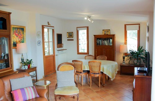 Valensole House | 61 m² Gîte ∙ 1 bedroom ∙ 2 guests