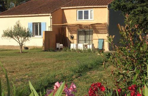 Caromb House | 65 m² House ∙ 2 bedrooms ∙ 6 guests