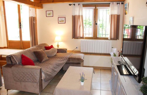 Riez House | 70 m² Gîte ∙ 2 bedrooms ∙ 6 guests
