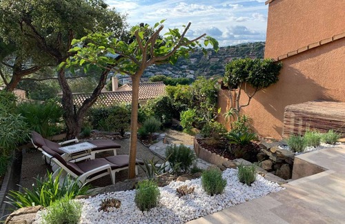Le Lavandou House | 70 m² House ∙ 3 bedrooms ∙ 6 guests
