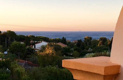 Carry-le-Rouet House | 70 m² House ∙ 2 bedrooms ∙ 4 guests