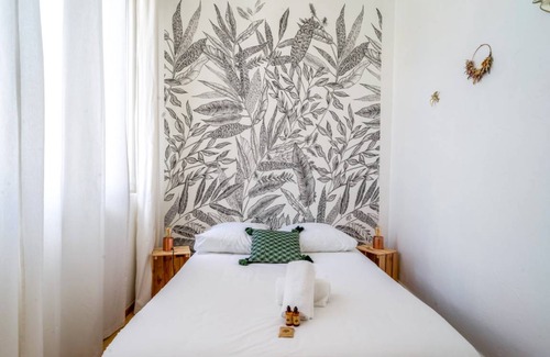 Noailles Apartment | 73 m² Apartment ∙ 2 bedrooms ∙ 5 guests