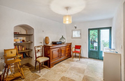 Bonnieux House | 75 m² House ∙ 2 bedrooms ∙ 5 guests