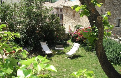 Gigondas House | 75 m² House ∙ 2 bedrooms ∙ 4 guests
