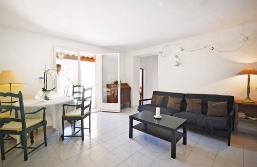 Joucas House | 75 m² Maisonette ∙ 2 bedrooms ∙ 4 guests