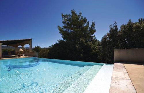 Joucas House | 75 m² Maisonette ∙ 2 bedrooms ∙ 4 guests