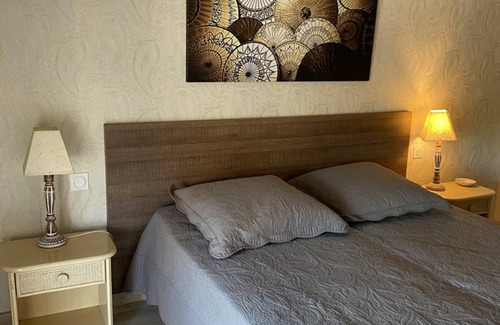 Toulon - Hyeres Apartment | 78 m² Apartment ∙ 2 bedrooms ∙ 6 guests