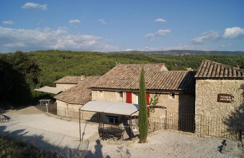 Saumane-de-Vaucluse Apartment | 80 m² Apartment ∙ 2 bedrooms ∙ 6 guests
