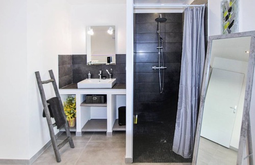 Salon-de-Provence House | 80 m² House ∙ 2 bedrooms ∙ 6 guests