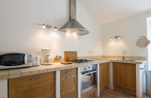 Bonnieux House | 80 m² House ∙ 1 bedroom ∙ 4 guests