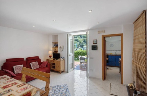 Erchie House | 80 m² House ∙ 1 bedroom ∙ 4 guests
