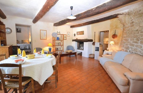 Bonnieux House | 80 m² Maisonette ∙ 3 bedrooms ∙ 3 guests