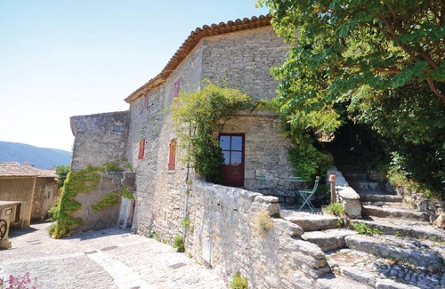Bonnieux House | 80 m² Maisonette ∙ 3 bedrooms ∙ 3 guests