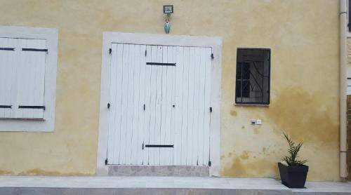 Sablet House | 83 m² House ∙ 2 bedrooms ∙ 5 guests