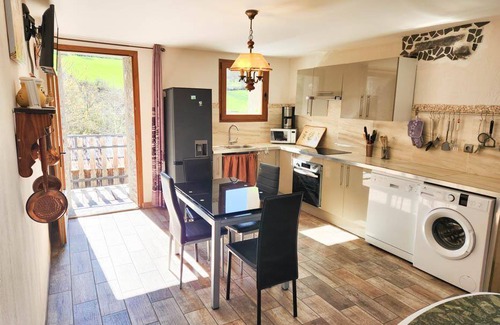 Auzet House | 84 m² Gîte ∙ 2 bedrooms ∙ 4 guests
