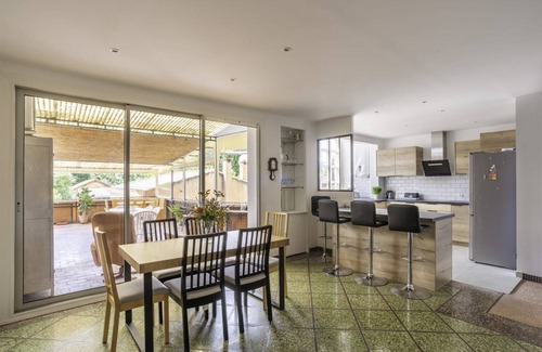 Hyeres Apartment | 85 m² Apartment ∙ 2 bedrooms ∙ 5 guests
