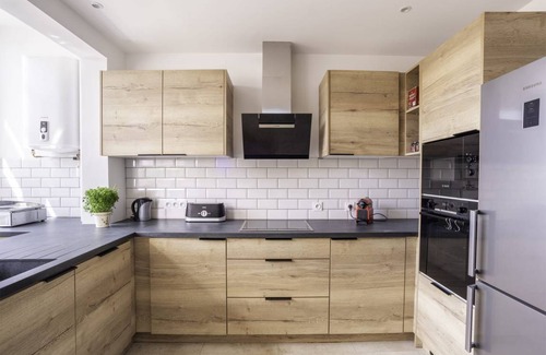 Hyeres Apartment | 85 m² Apartment ∙ 2 bedrooms ∙ 5 guests