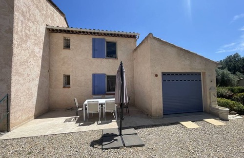 Quinson Villa | 85 m² Villa ∙ 2 bedrooms ∙ 6 guests