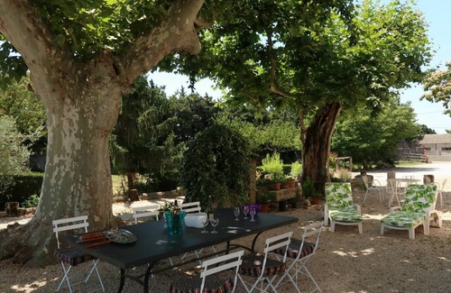 Chateaurenard Other | 90 m² Accommodation ∙ 3 bedrooms ∙ 5 guests