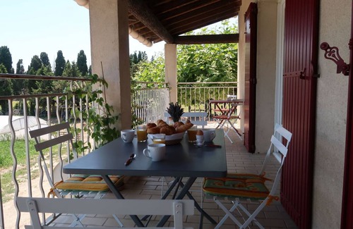 Chateaurenard Other | 90 m² Accommodation ∙ 3 bedrooms ∙ 5 guests