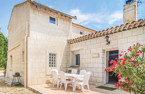 Le Sambuc Apartment | 90 m² Apartment ∙ 3 bedrooms ∙ 6 guests
