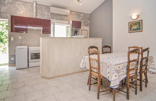 Le Sambuc Apartment | 90 m² Apartment ∙ 3 bedrooms ∙ 6 guests