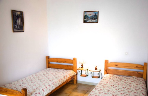La Roche-sur-le-Buis Apartment | 90 m² Apartment ∙ 2 bedrooms ∙ 6 guests
