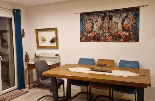 Sanary-sur-Mer Apartment | 96 m² Apartment ∙ 3 bedrooms ∙ 6 guests