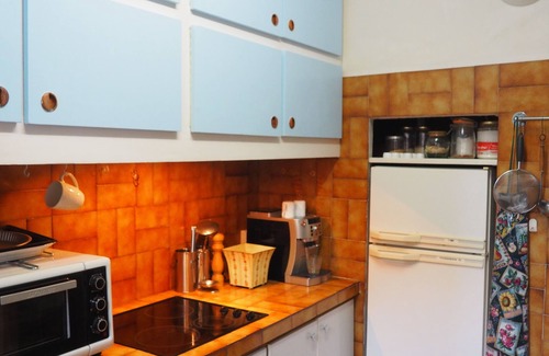 Pernes-les-Fontaines House | Air-conditioned & heated cottage in picturesque Pernes-les-Fontaines