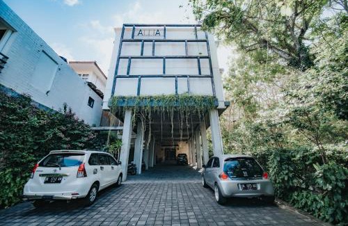 Kampial House | Allia Residence