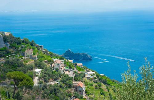 Furore Apartment | Amalfi Coast Bougainvillea