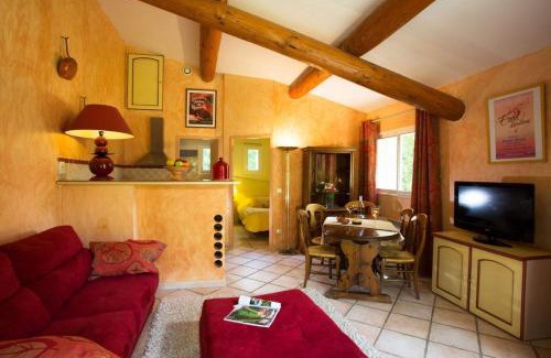 Forcalquier Apartment | Appartement charmant a Forcalquier avec piscine partagee 40m²