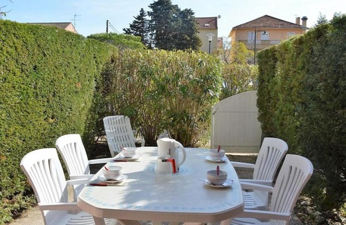 Cavaliere Beach Apartment | Appartement Le Lavandou, 2 pièces, 6 personnes - FR-1-251-28