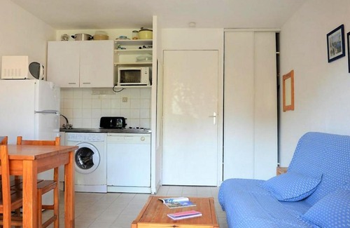 Cavaliere Beach Apartment | Appartement Le Lavandou, 2 pièces, 6 personnes - FR-1-251-28