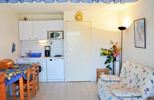 Cavaliere Beach Apartment | Appartement Le Lavandou, 3 pièces, 6 personnes - FR-1-251-61