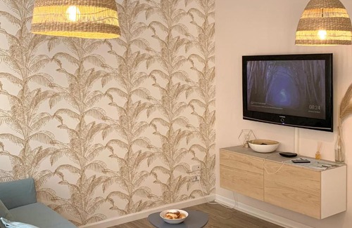 Old Town Apartment | Appartement LEON, port & halles départ Ferry, proche plages