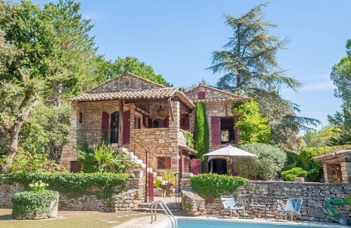Menerbes House | Beautiful private villa for 6 guests with private pool, WIFI, TV, terrace and panoramic view