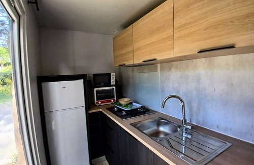La Londe-les-Maures House | Campsite maeva Escapades Parc Valrose * - Mobil-Home 4 Rooms 6 People Air-conditioned + TV
