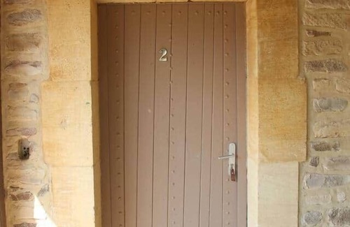 Pertuis House | Casa Yolis