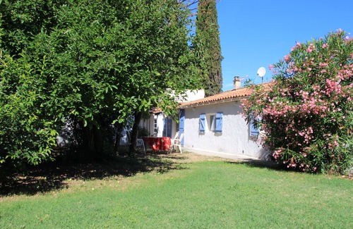Seguret House | Charming House In Provence With Private Garden.