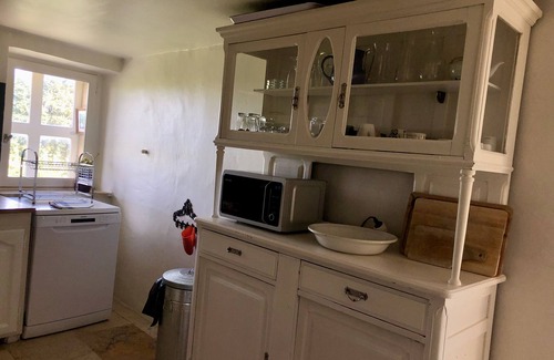 Bonnieux Other | Charming Magnanerie with swimming pool and pétanque court in an idyllic setting