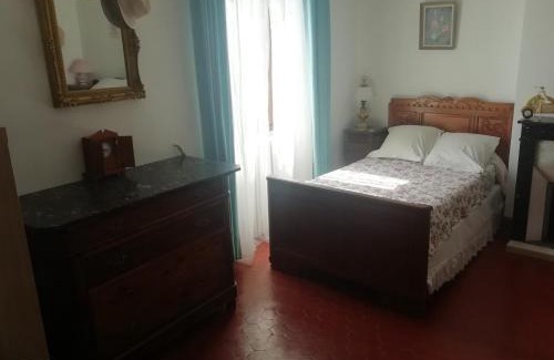 Montfavet Bed & Breakfast | Chez Fleur
