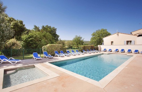 Bonnieux Apartment | Comfortable apartment with air conditioning in the Luberon