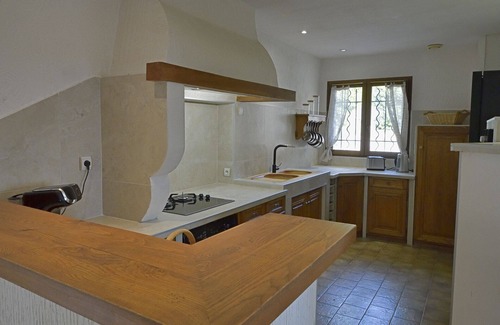 Lorgues House | Convivial house, center Var. 3 bedrooms. Enclosed private swimming pool
