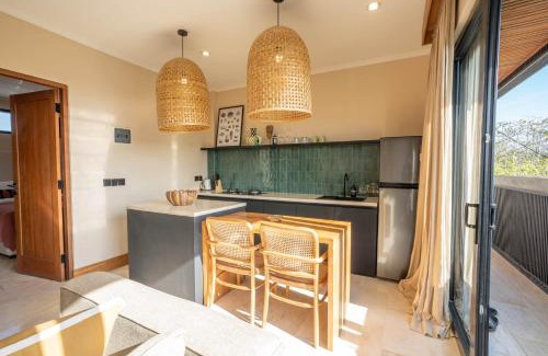 Jimbaran Apartment | Elegant 1BR Chic Design in Balangan - Uluwatu Area