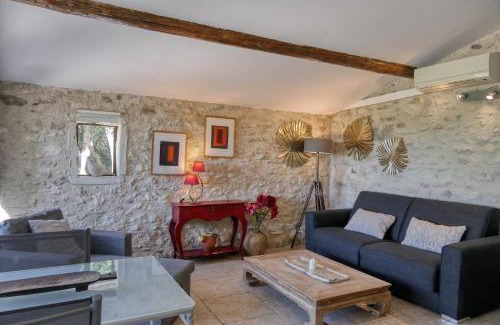 Solerieux House | Escapade romantique en Drôme, vue sur les vignes