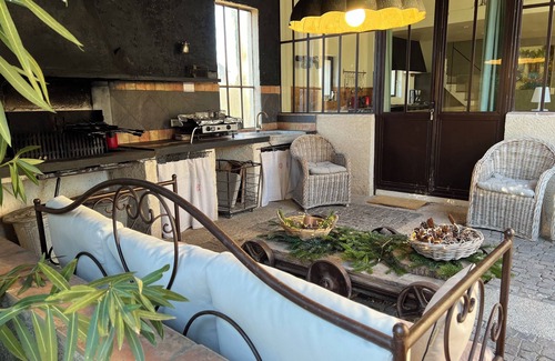 L'Isle-sur-la-Sorgue Other | Farmhouse in Provence, farmhouse, private in a 7 hectares park, heated pool