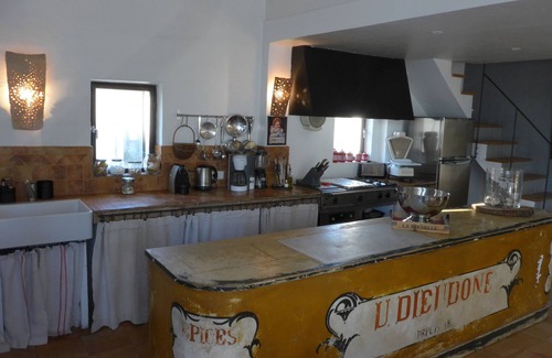 L'Isle-sur-la-Sorgue Other | Farmhouse in Provence, farmhouse, private in a 7 hectares park, heated pool